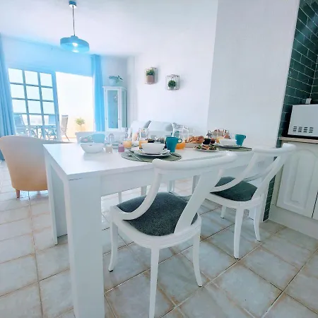 Terraza Del Mar Apartment *